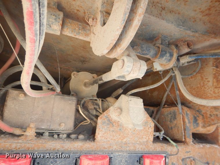 image for item DH4431 1993 Kenworth T800 dump truck