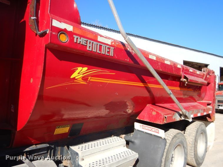 image for item DH4431 1993 Kenworth T800 dump truck