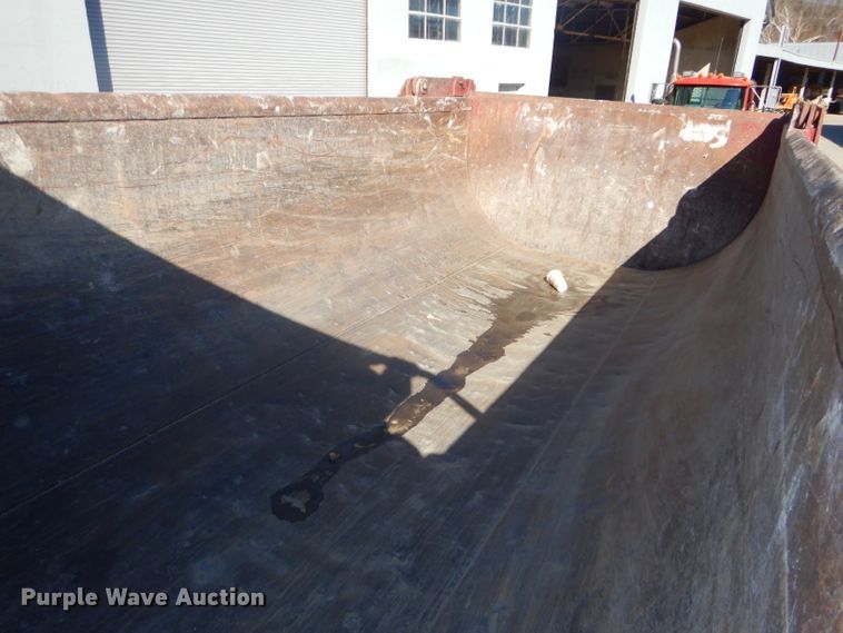 image for item DH4431 1993 Kenworth T800 dump truck