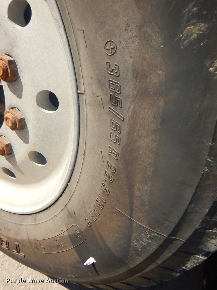 image for item DH4431 1993 Kenworth T800 dump truck