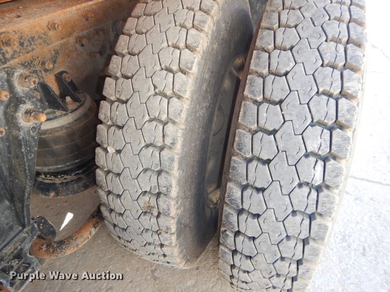 image for item DH4431 1993 Kenworth T800 dump truck