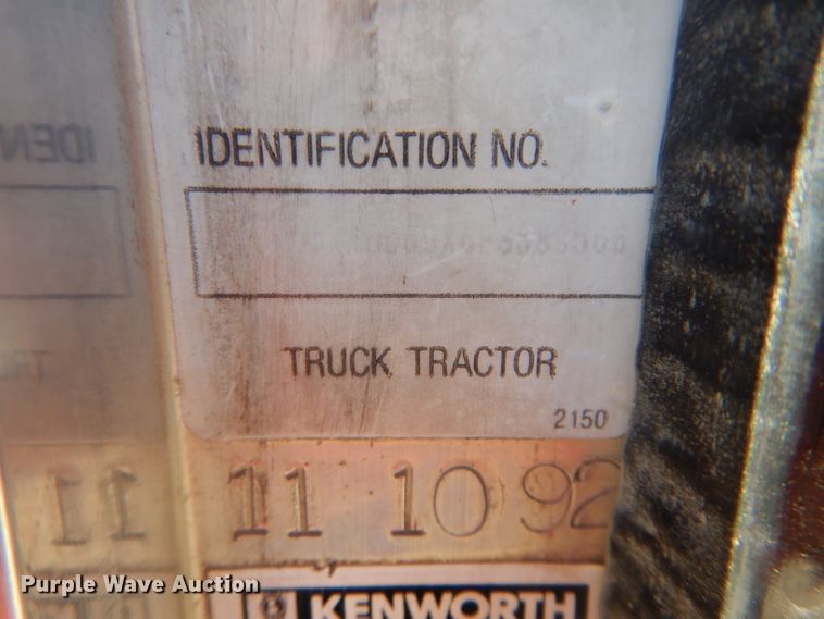 image for item DH4431 1993 Kenworth T800 dump truck