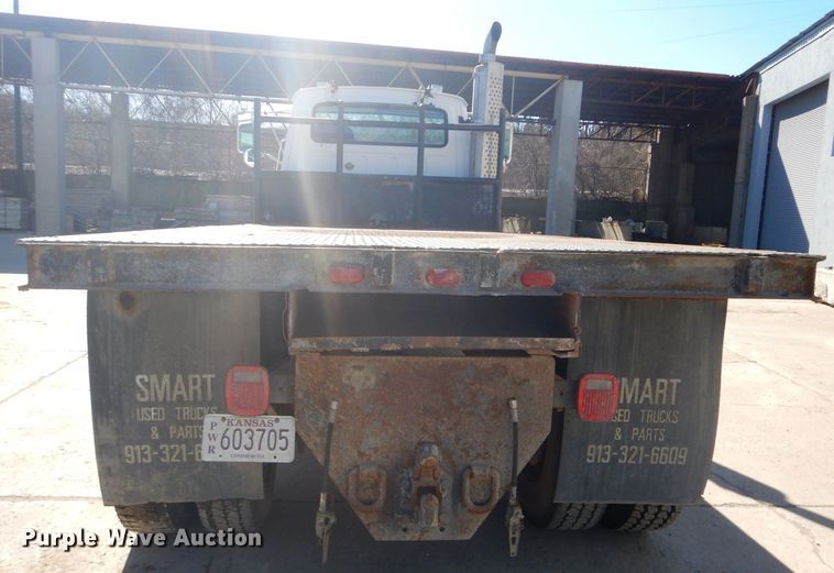 image for item DH4433 1991 Ford L9000 flatbed truck