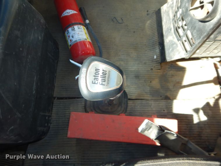 image for item DH4433 1991 Ford L9000 flatbed truck