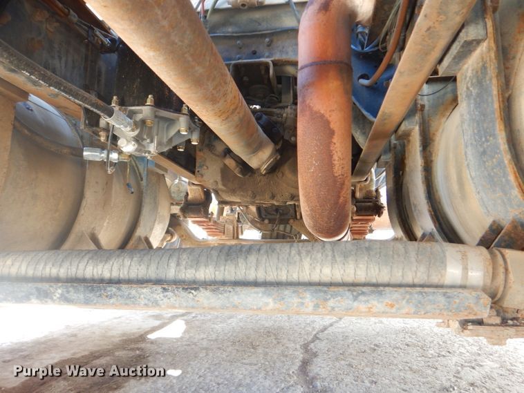 image for item DH4433 1991 Ford L9000 flatbed truck