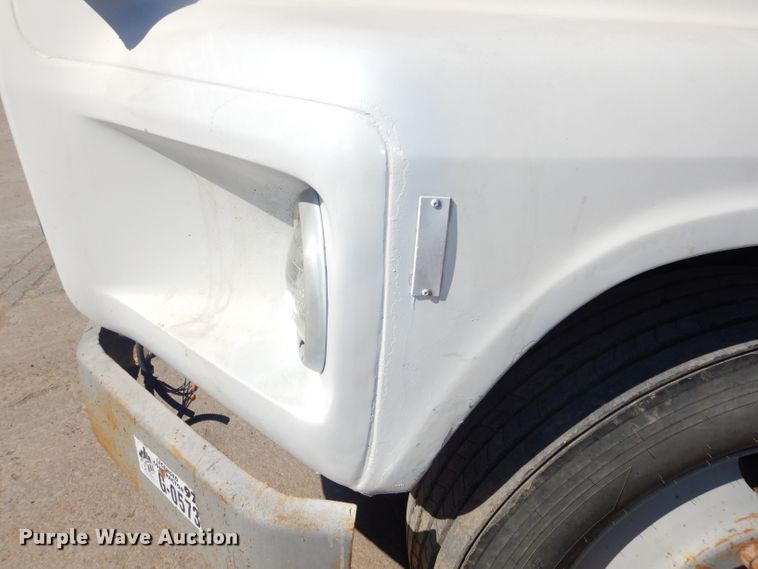 image for item DH4433 1991 Ford L9000 flatbed truck