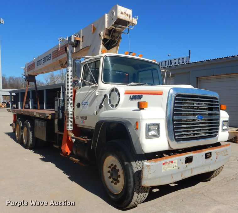 image for item DH4434 1994 Ford L8000 crane truck