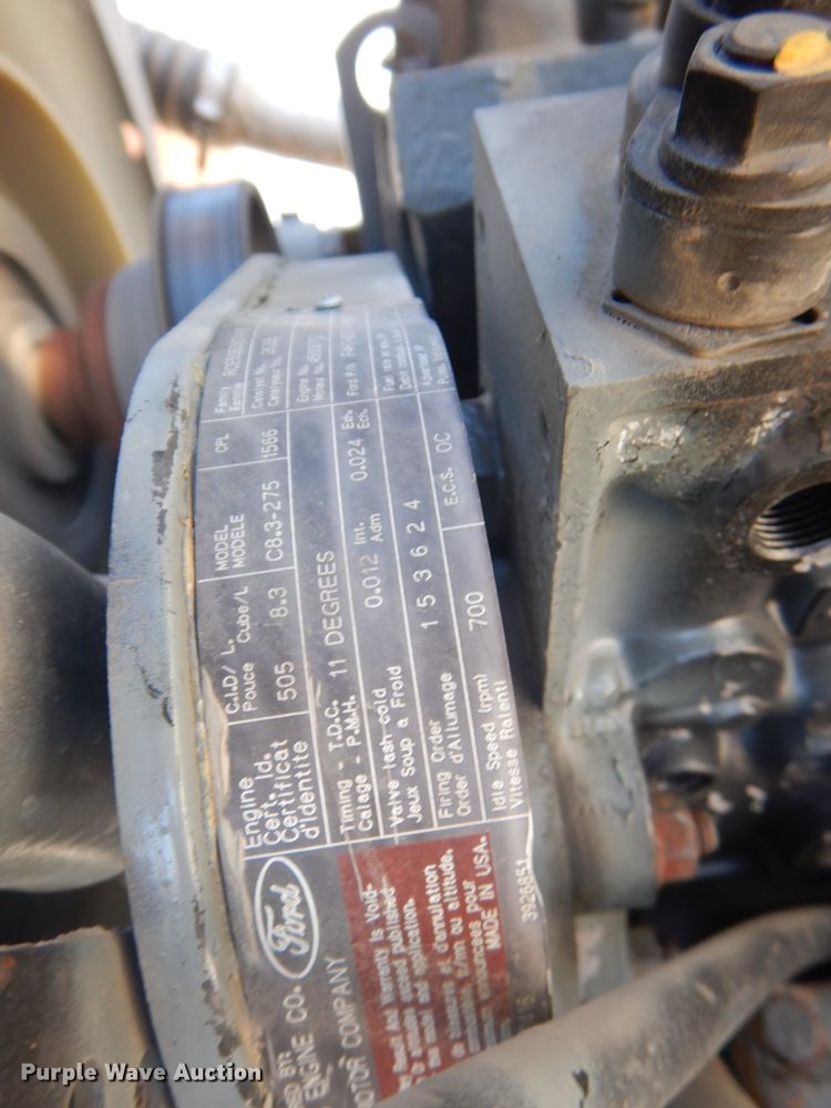 image for item DH4434 1994 Ford L8000 crane truck