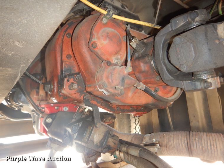 image for item DH4434 1994 Ford L8000 crane truck