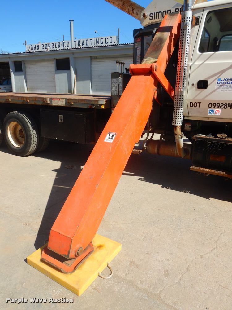 image for item DH4434 1994 Ford L8000 crane truck