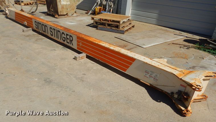 image for item DH4434 1994 Ford L8000 crane truck