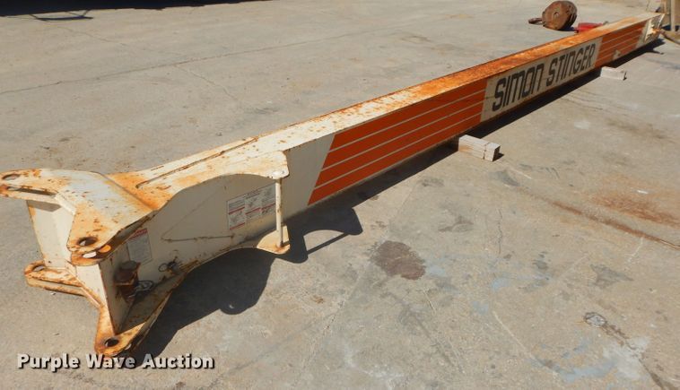 image for item DH4434 1994 Ford L8000 crane truck