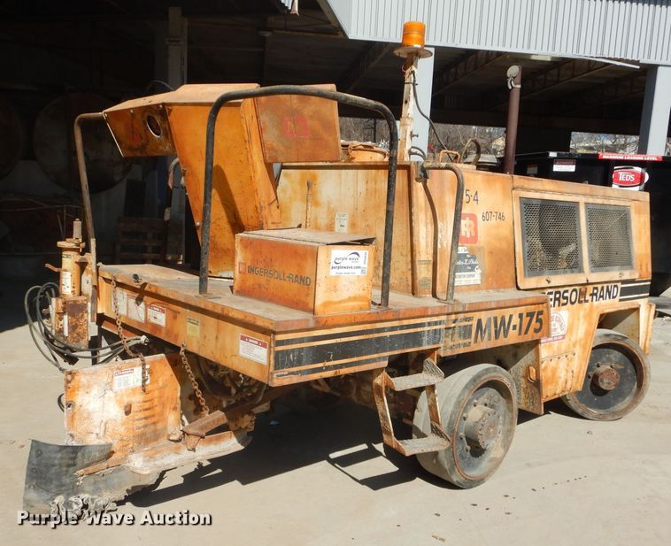 image for item DH4435 Ingersoll Rand MW175 milling machine