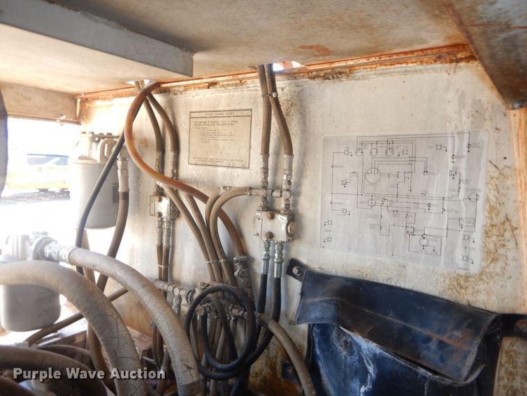 image for item DH4435 Ingersoll Rand MW175 milling machine