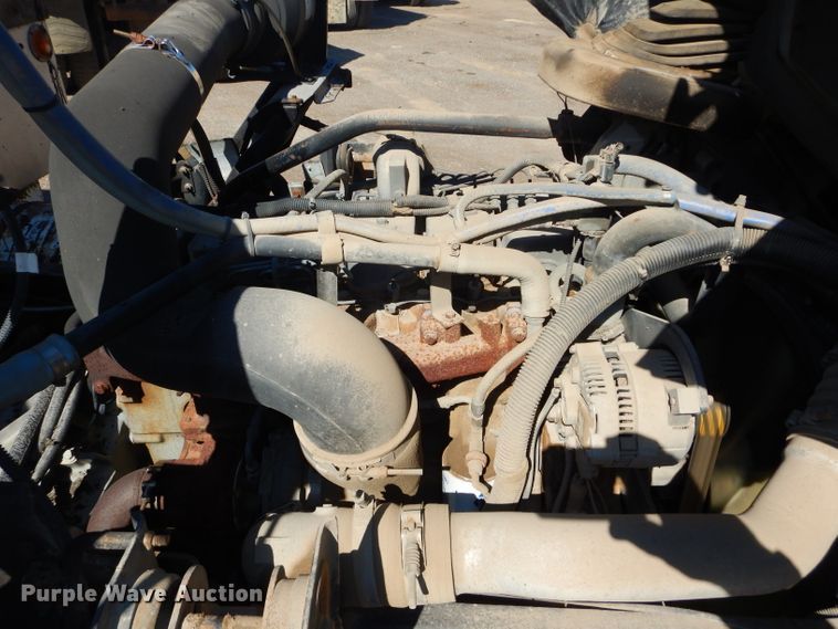 image for item DH4438 1995 Ford CF700 oil distribution truck
