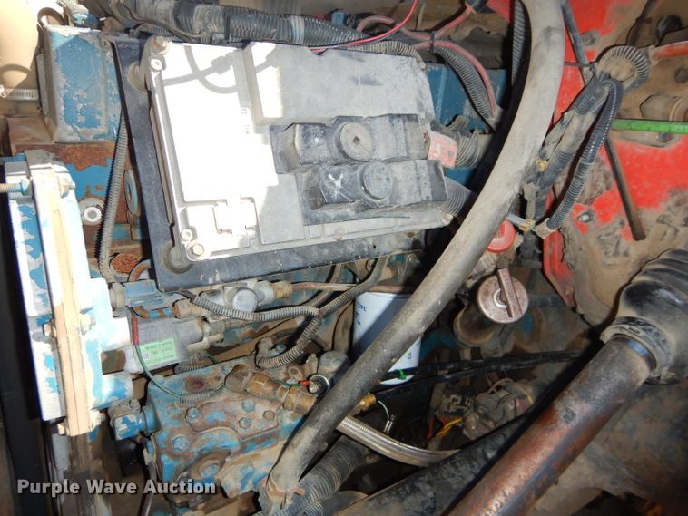 image for item DH4439 1999 International 4900 dump truck