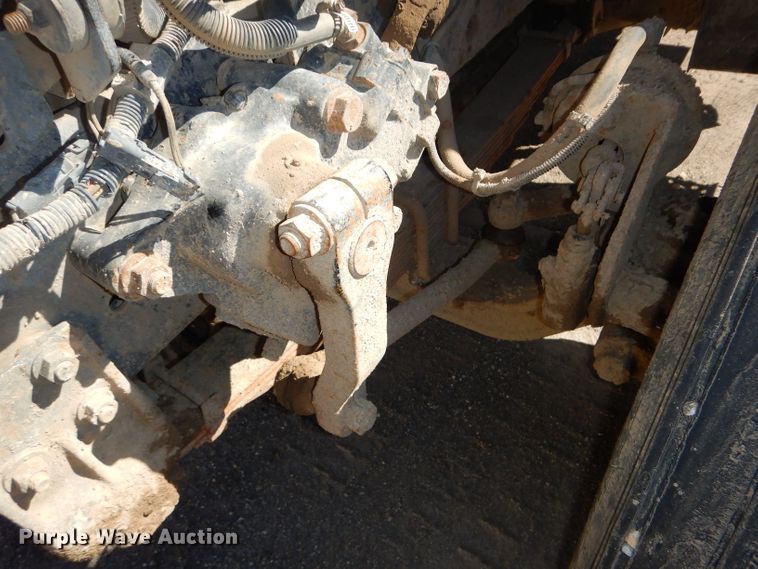 image for item DH4439 1999 International 4900 dump truck