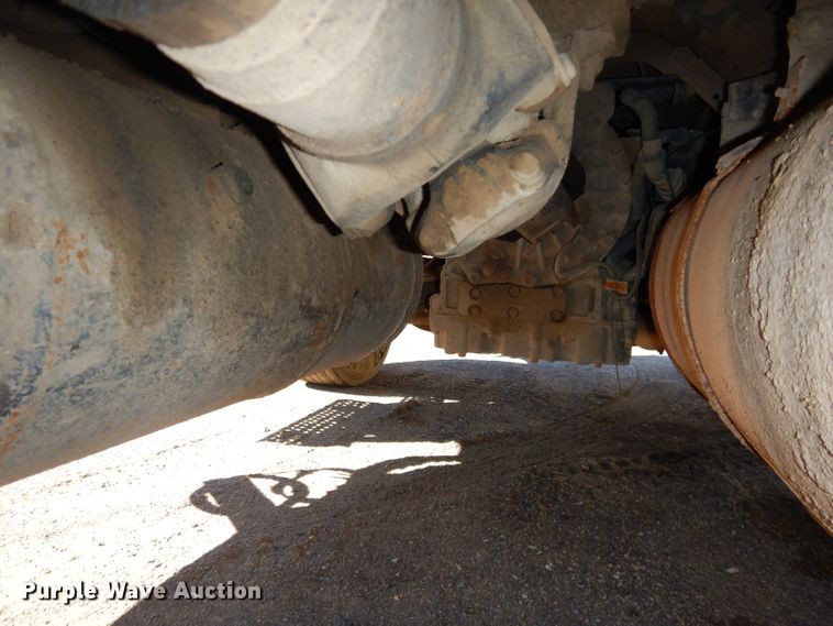 image for item DH4439 1999 International 4900 dump truck