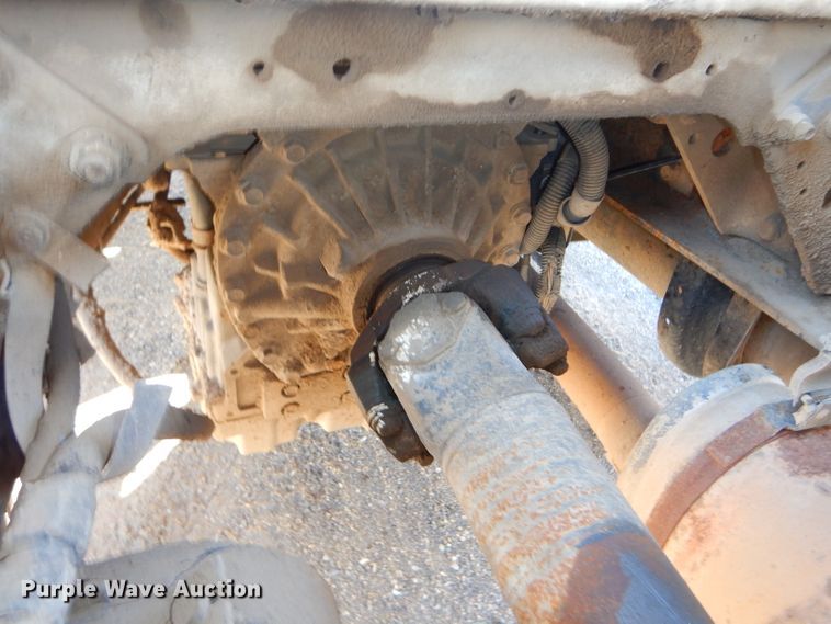 image for item DH4439 1999 International 4900 dump truck