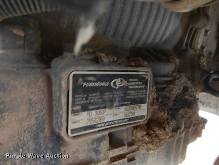 image for item DH4439 1999 International 4900 dump truck