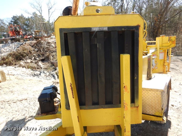 image for item DH5082 2007 Bandit 200 wood chipper