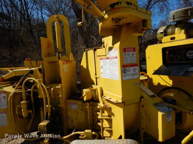 image for item DH5082 2007 Bandit 200 wood chipper