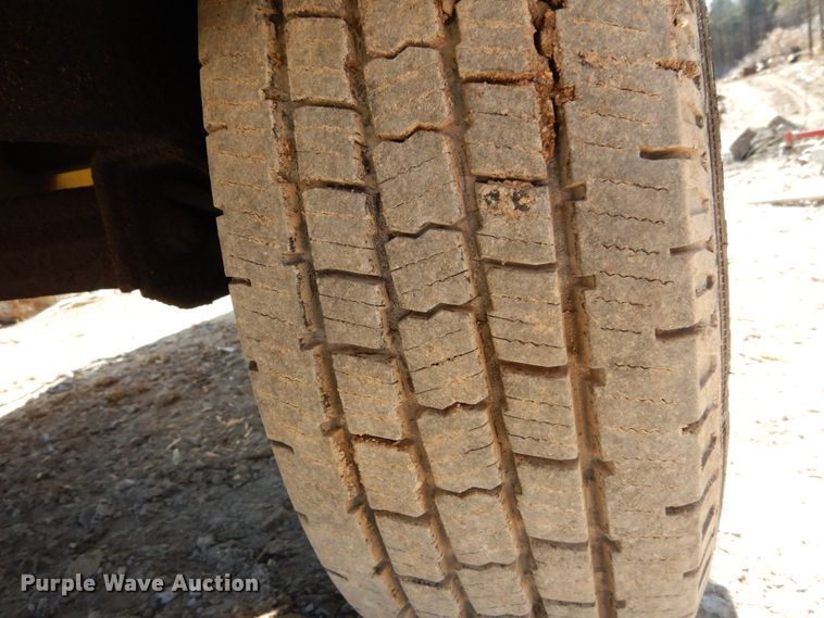 image for item DH5082 2007 Bandit 200 wood chipper