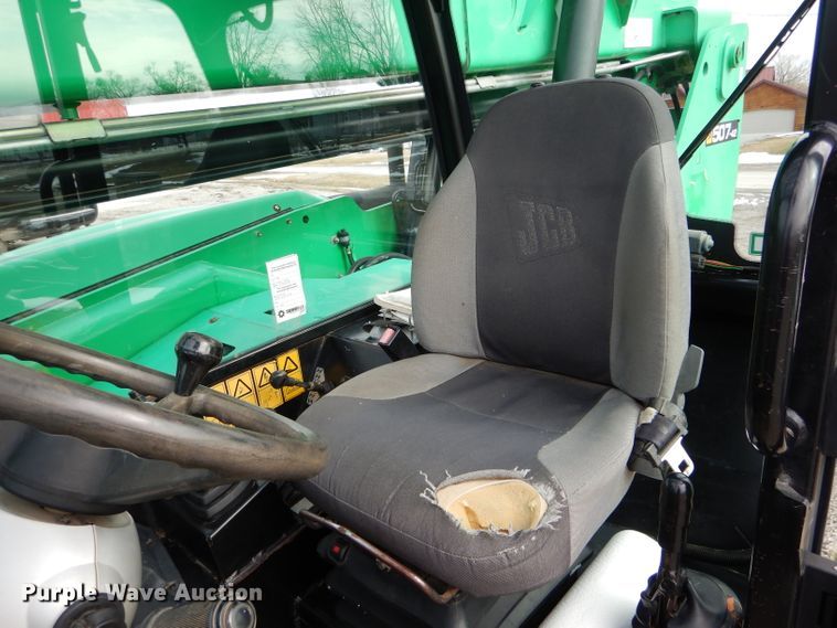 image for item DH6419 2010 JCB 507.42  telehandler