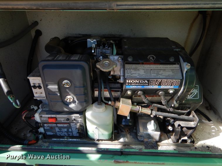 image for item DH6428 2002 International 4300 service truck