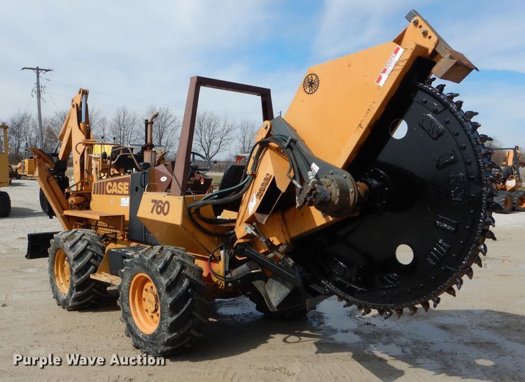 image for item DH6429 Case 760 rock saw