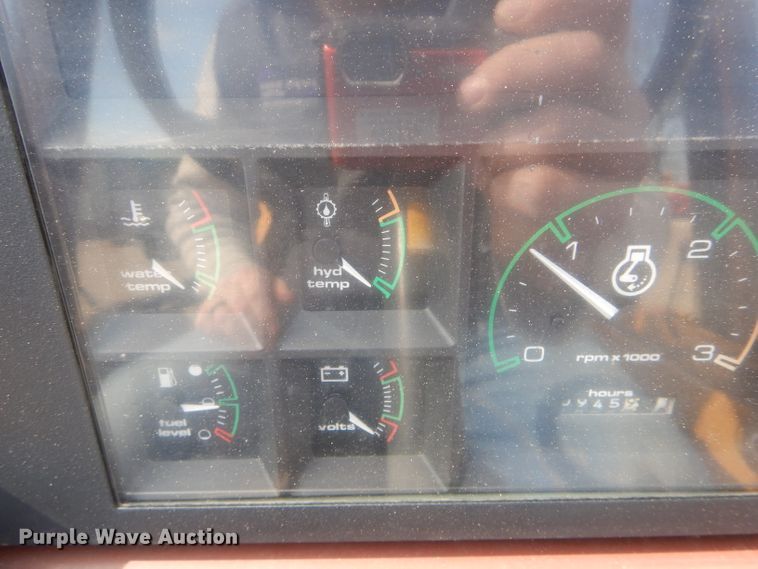 image for item DH6429 Case 760 rock saw