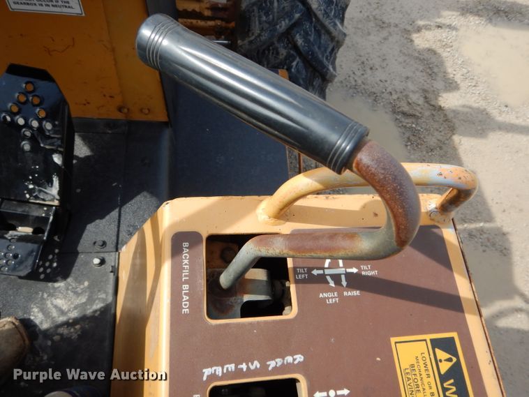 image for item DH6429 Case 760 rock saw