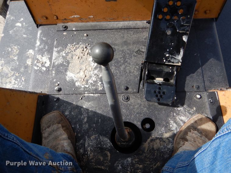image for item DH6429 Case 760 rock saw