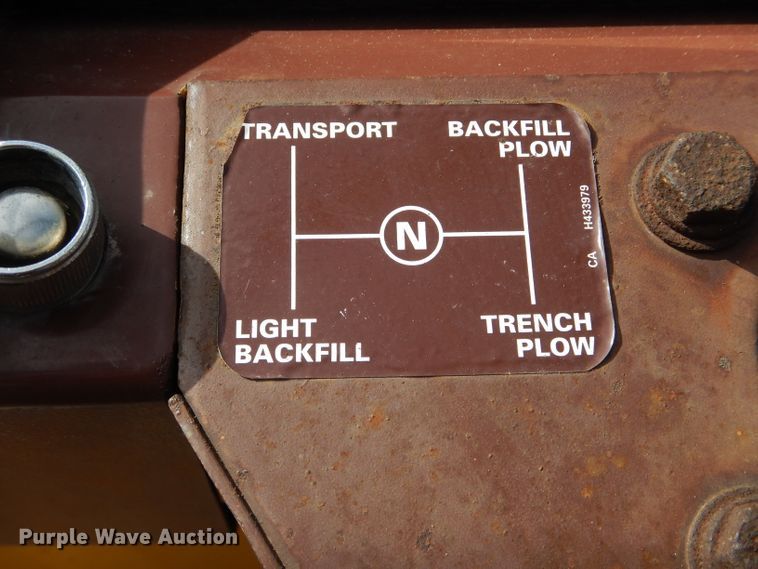 image for item DH6429 Case 760 rock saw