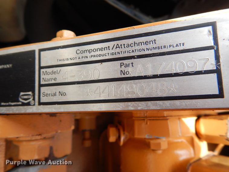 image for item DH6429 Case 760 rock saw