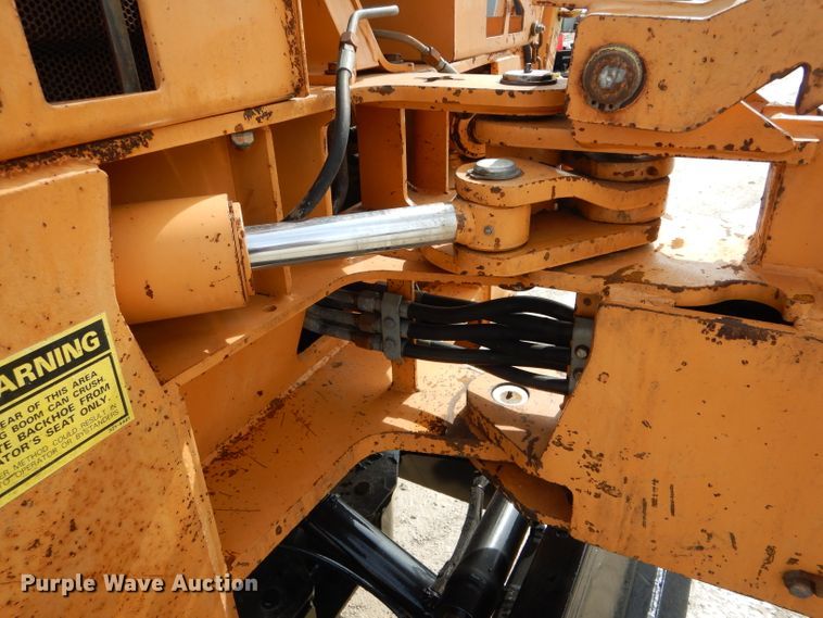 image for item DH6429 Case 760 rock saw