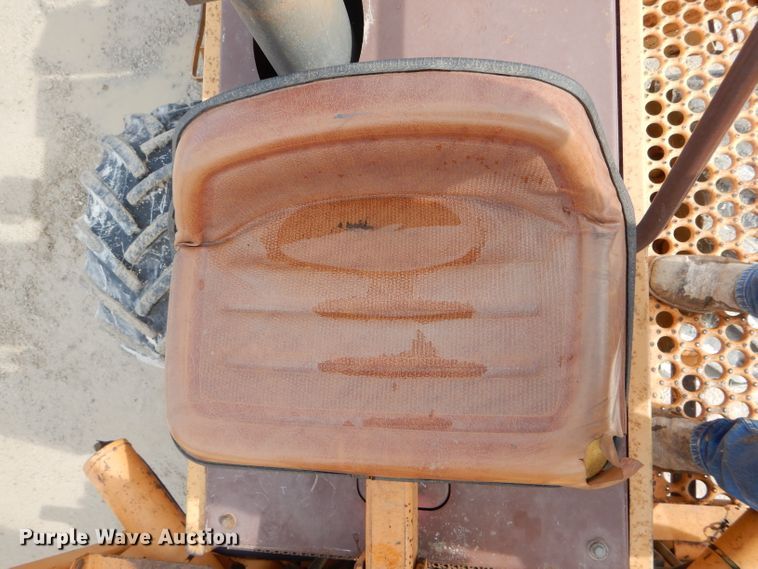 image for item DH6429 Case 760 rock saw