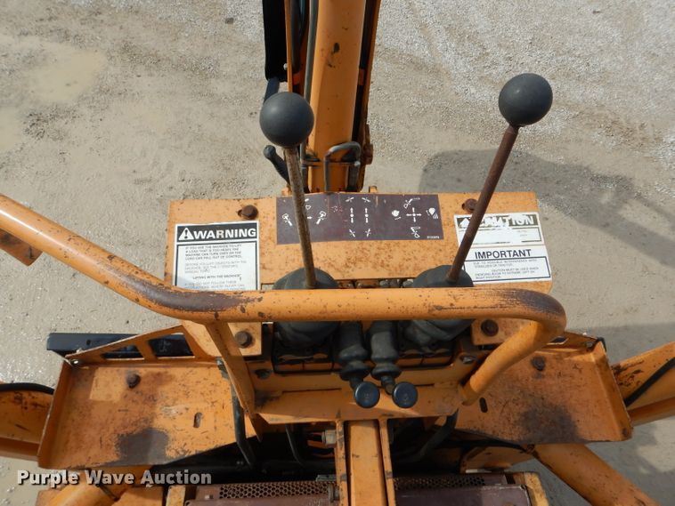 image for item DH6429 Case 760 rock saw