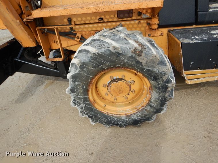 image for item DH6429 Case 760 rock saw