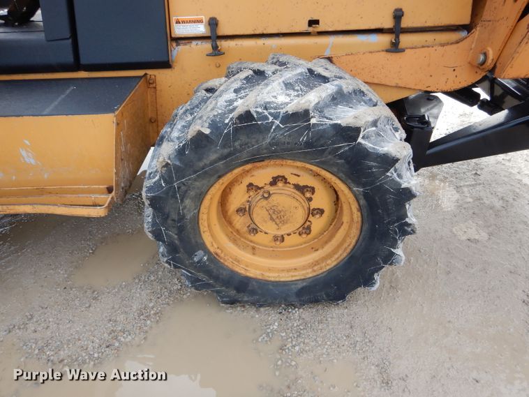 image for item DH6429 Case 760 rock saw