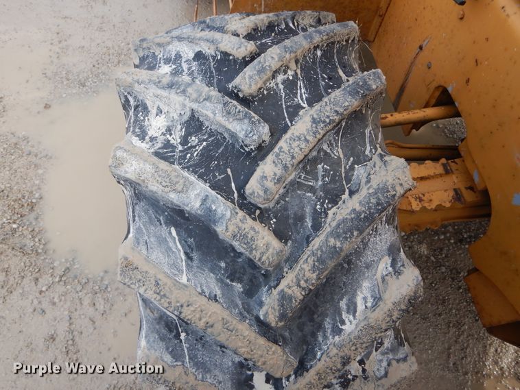 image for item DH6429 Case 760 rock saw