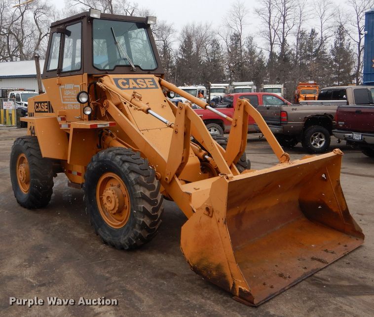 image for item DH6435 1979 Case W14 wheel loader