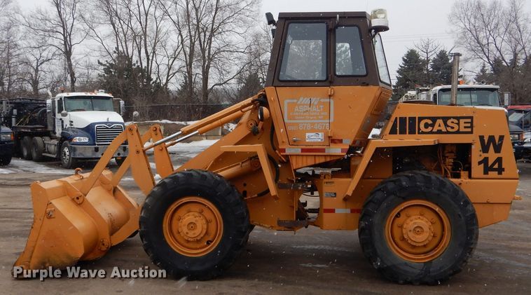 image for item DH6435 1979 Case W14 wheel loader