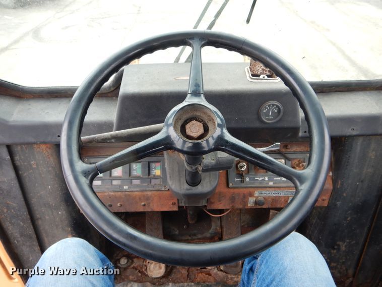 image for item DH6435 1979 Case W14 wheel loader