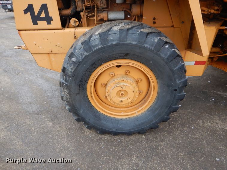 image for item DH6435 1979 Case W14 wheel loader