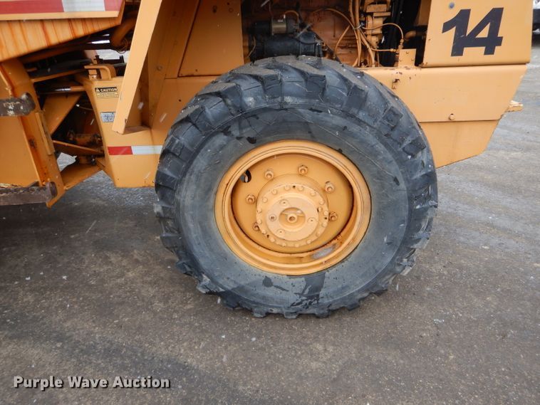 image for item DH6435 1979 Case W14 wheel loader