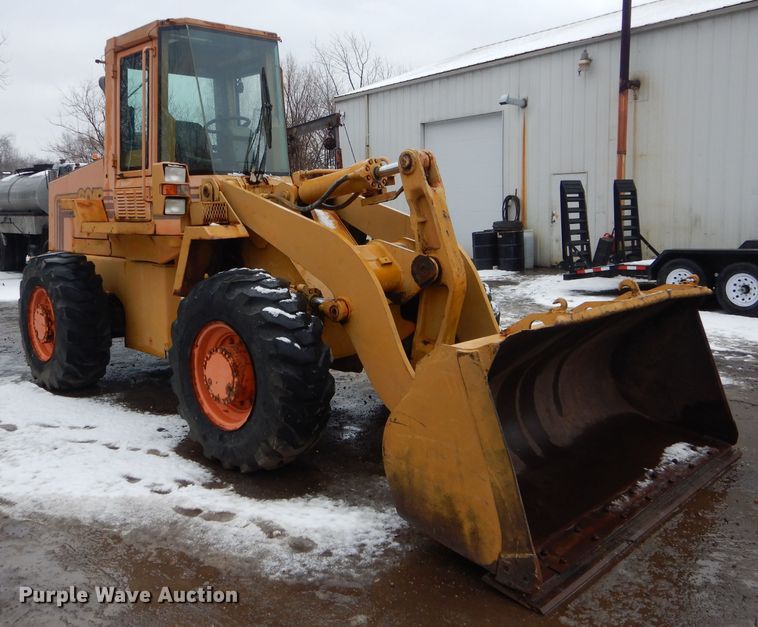 image for item DH6437 1995 Case 621B wheel loader