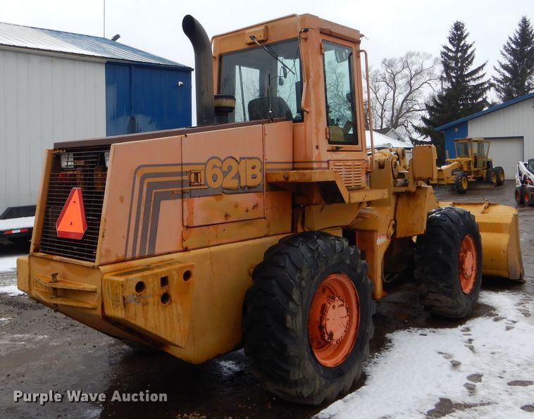 image for item DH6437 1995 Case 621B wheel loader