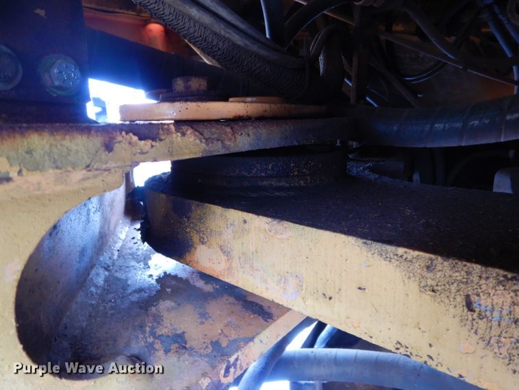 image for item DH6437 1995 Case 621B wheel loader