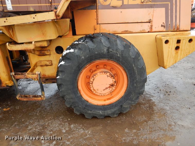 image for item DH6437 1995 Case 621B wheel loader